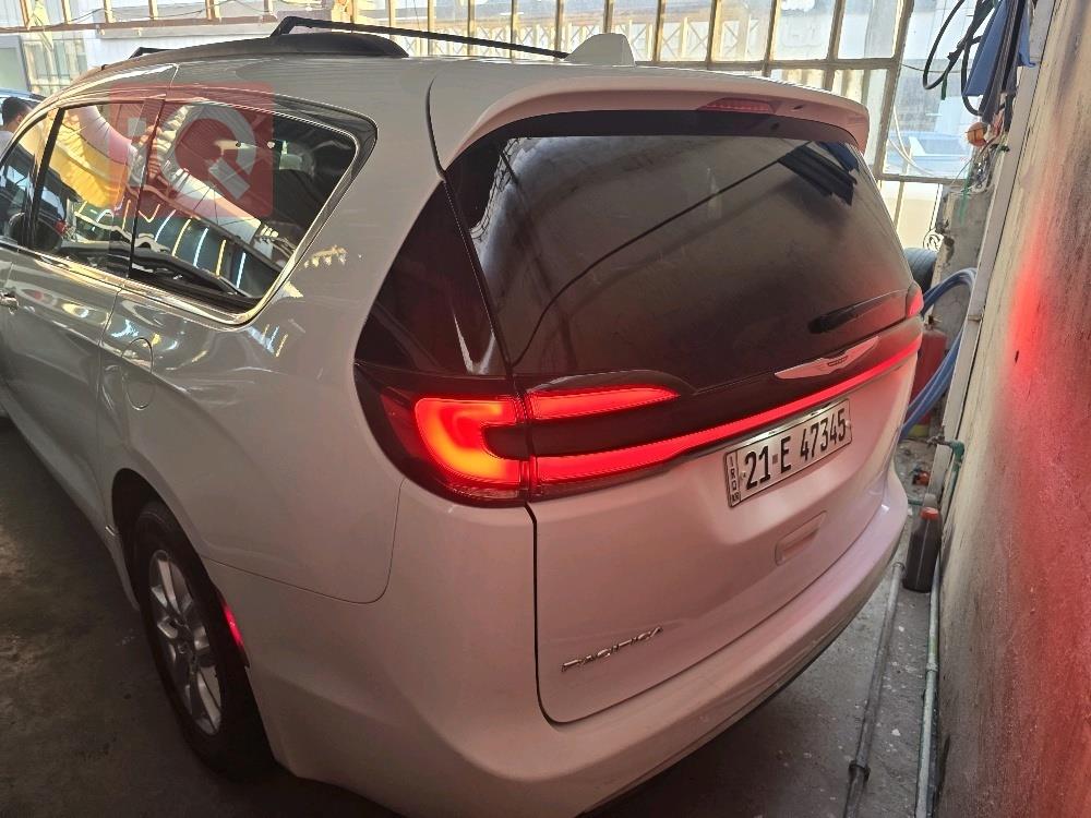 Chrysler Pacifica